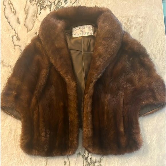 Maas Brothers Jackets & Blazers - Maas Brothers Like New Mink Fur Cape Shawl Wrap Stole Silk Lined S/M